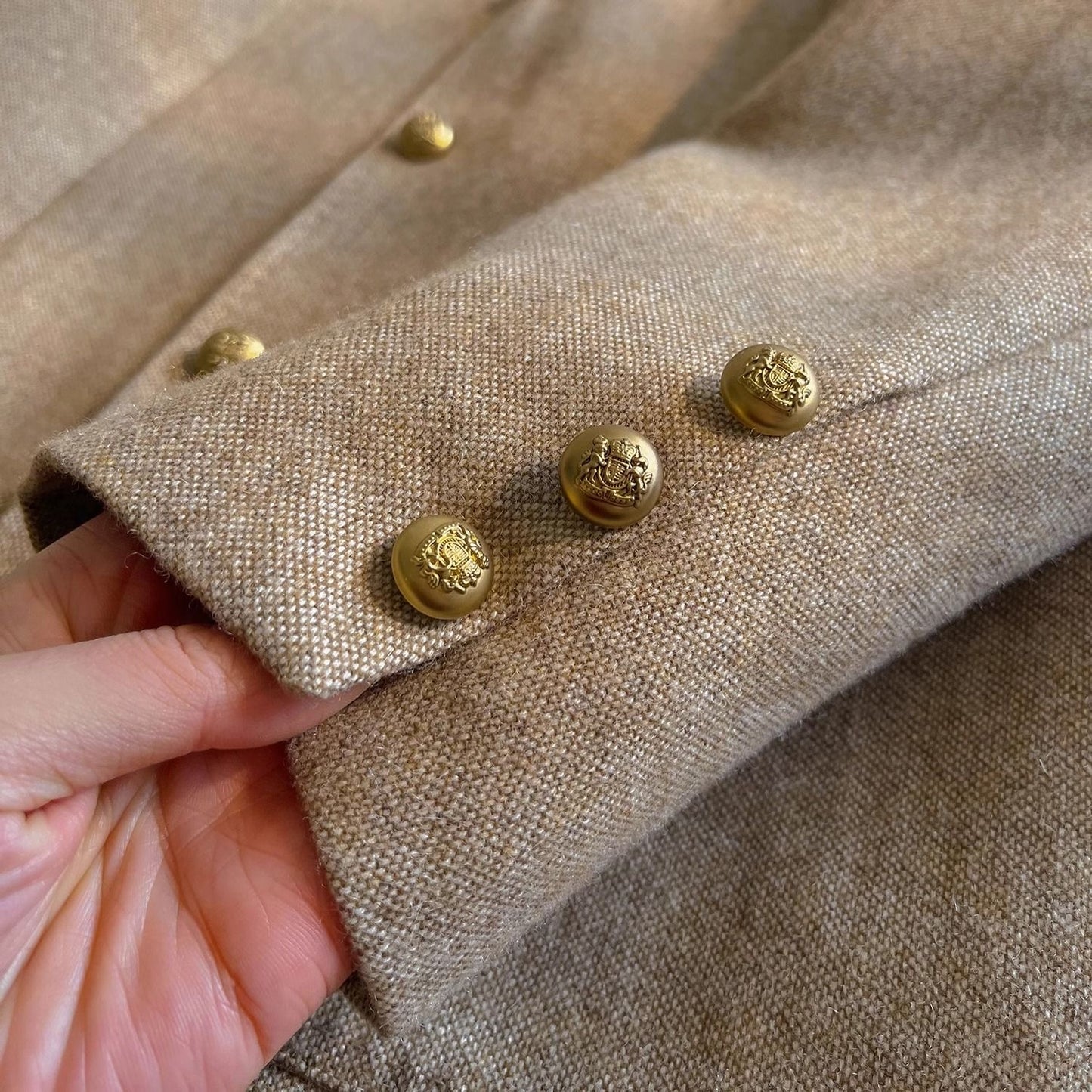 Elegant V-Neck Beige Blazer