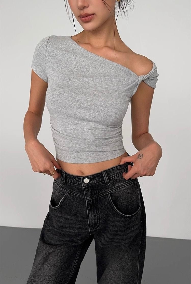 Short-sleeve top
